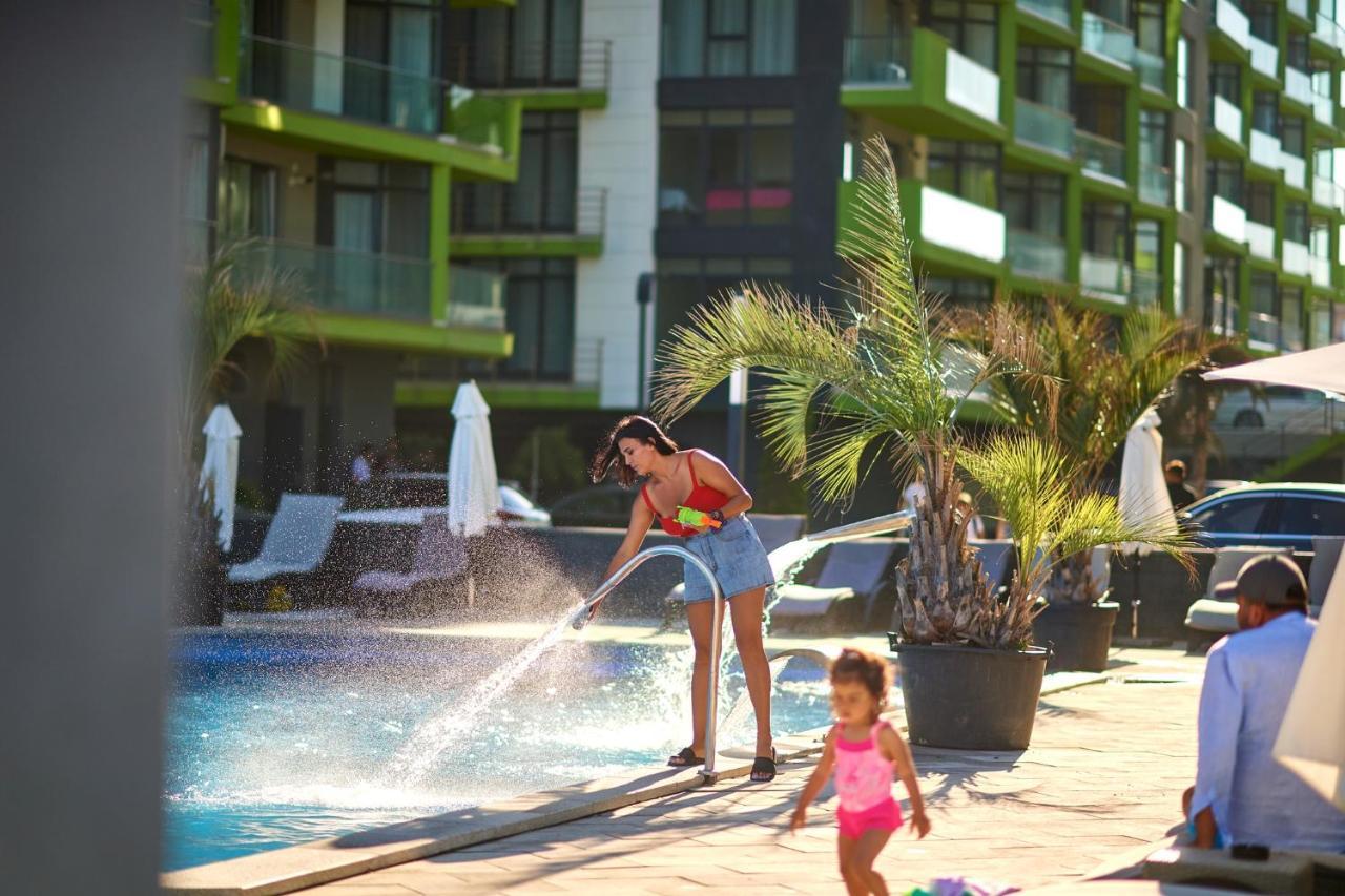 Melisea Aparthotel Pool & Spa Mamaia Nord Năvodari Exterior foto